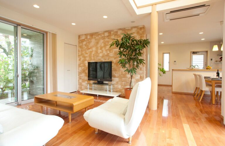 天竜材を使った木造建築で理想の新築をお造ります | 浜松の工務店なら自社で一貫施工の株式会社竹内建築